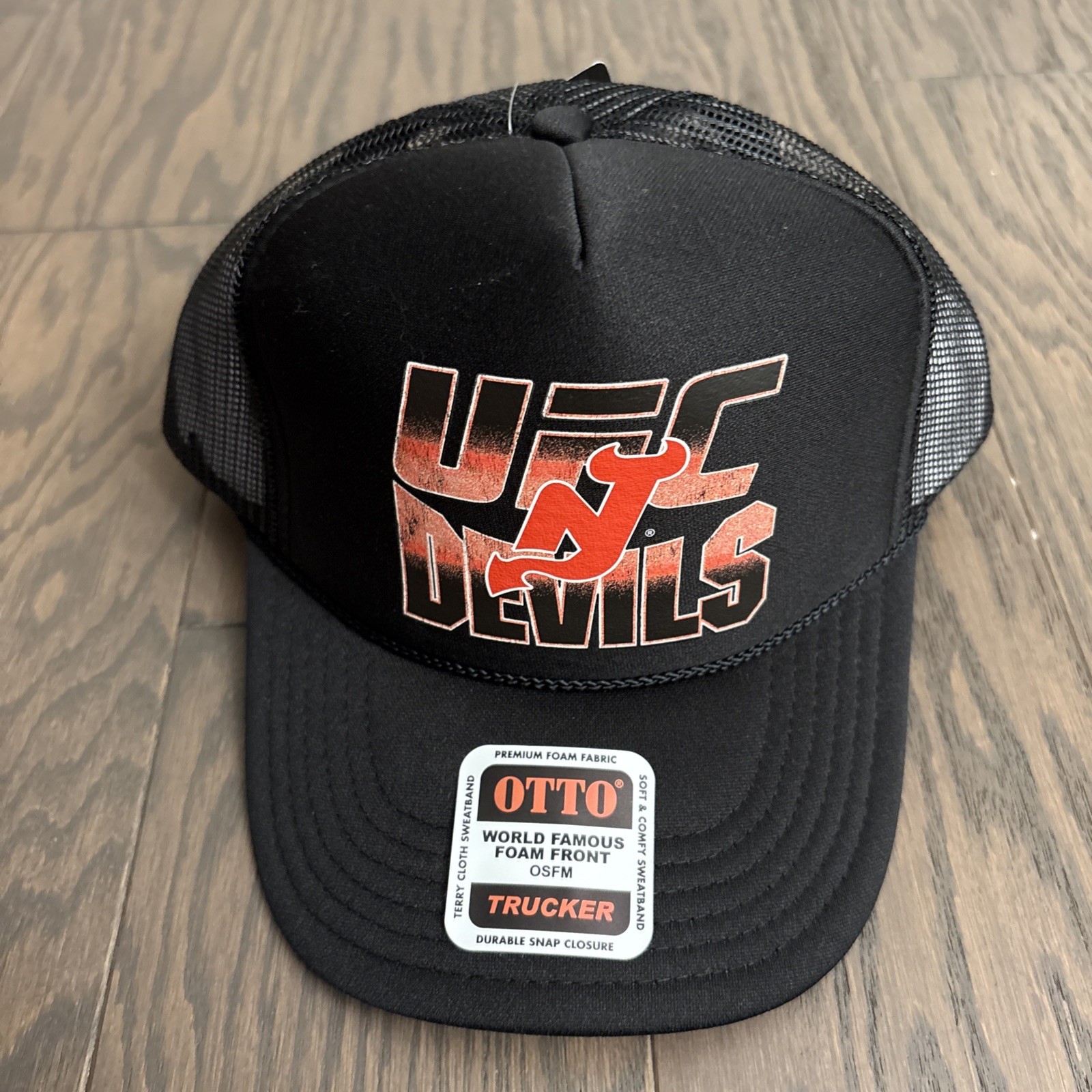 New Jersey Devils Hat Cap Snap Back Mens One Size Black NHL Hockey UFC Trucker