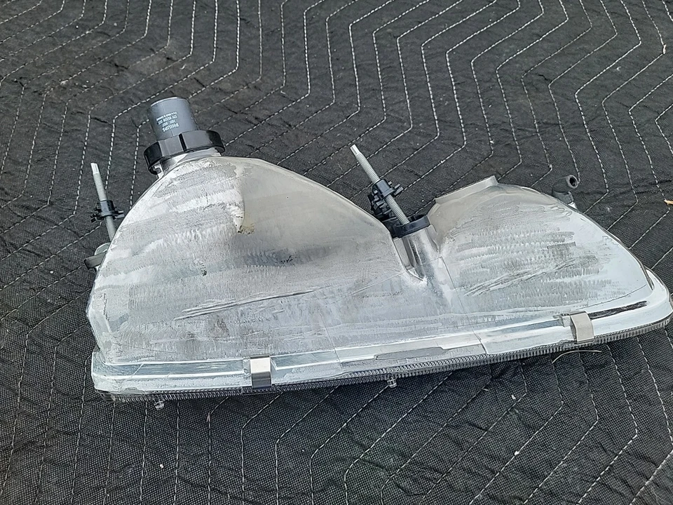 1996-1997 FORD THUNDERBIRD MERCURY COUGAR LEFT HEADLIGHT - Изображение 4 из 4
