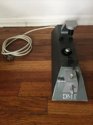 DMT Danish Myo Tech Analyzer with Zeiss 10x Achromat And 3-Axis Mitutoyo Microm.