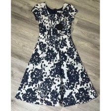 NWT Navy Floral dress size XS