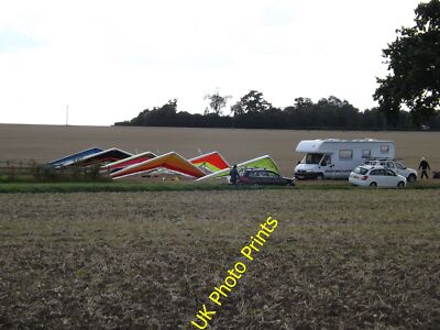 Foto 6x4 Drachengleiter von der Wetheringsett Road Wetherup Street (Nahaufnahme) c2015