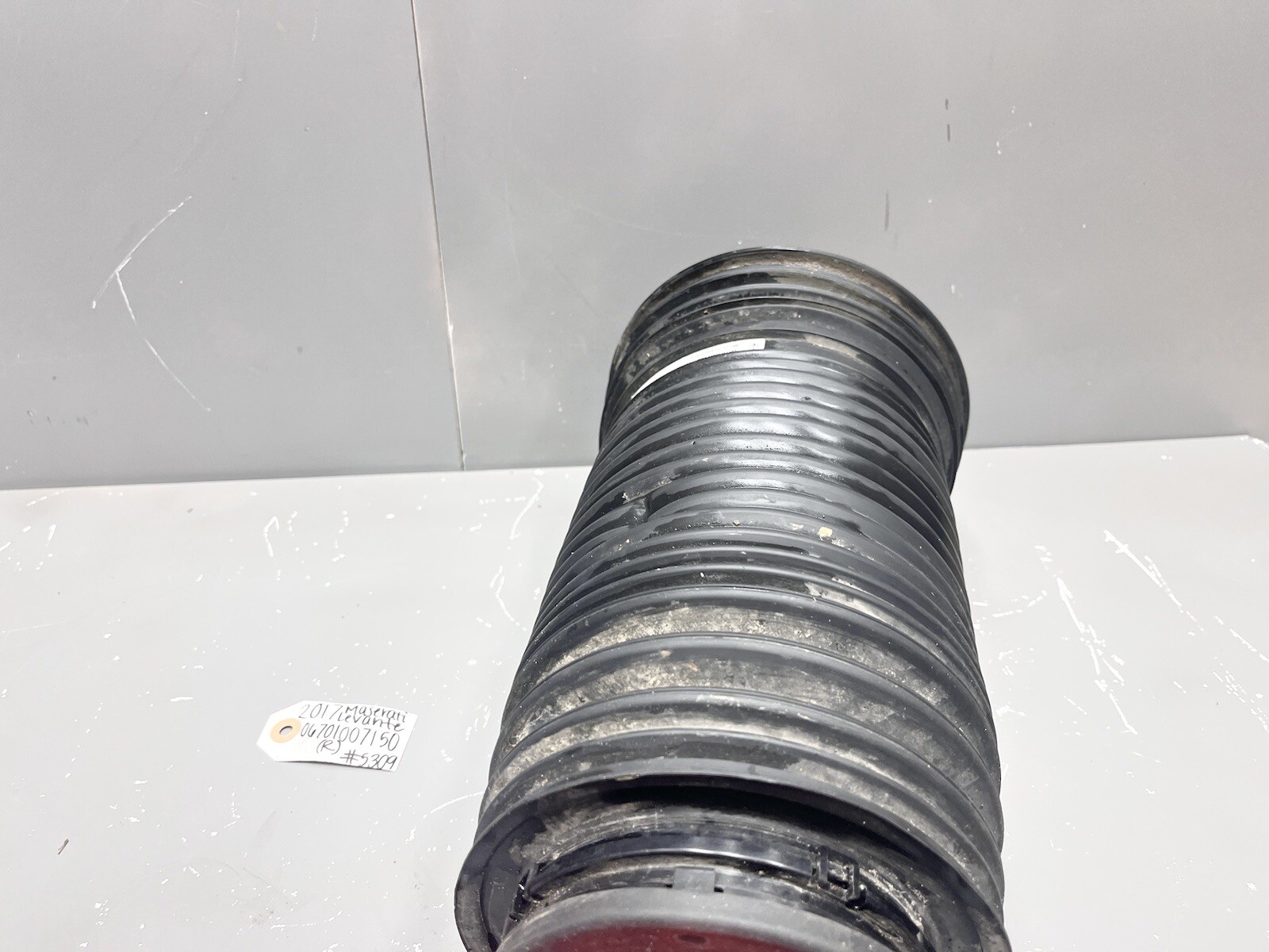 ⭐️2017-2020 Maserati Levante M161 Rear Left / Right Air Suspension Bag Shock 8K