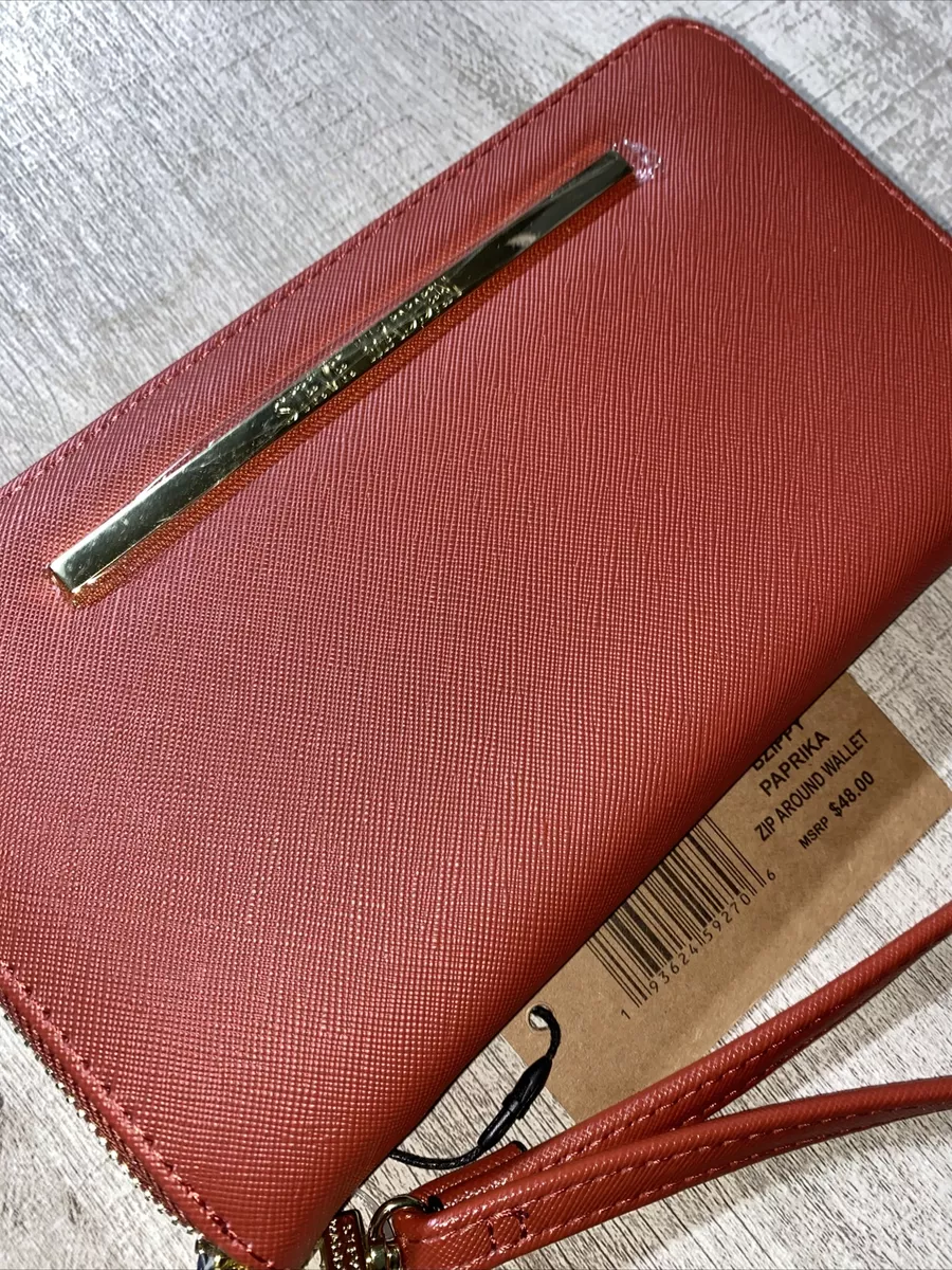 STEVE MADDEN WALLET WRISTLET RED PAPRIKA LOGO SMOOTH TEXTURED