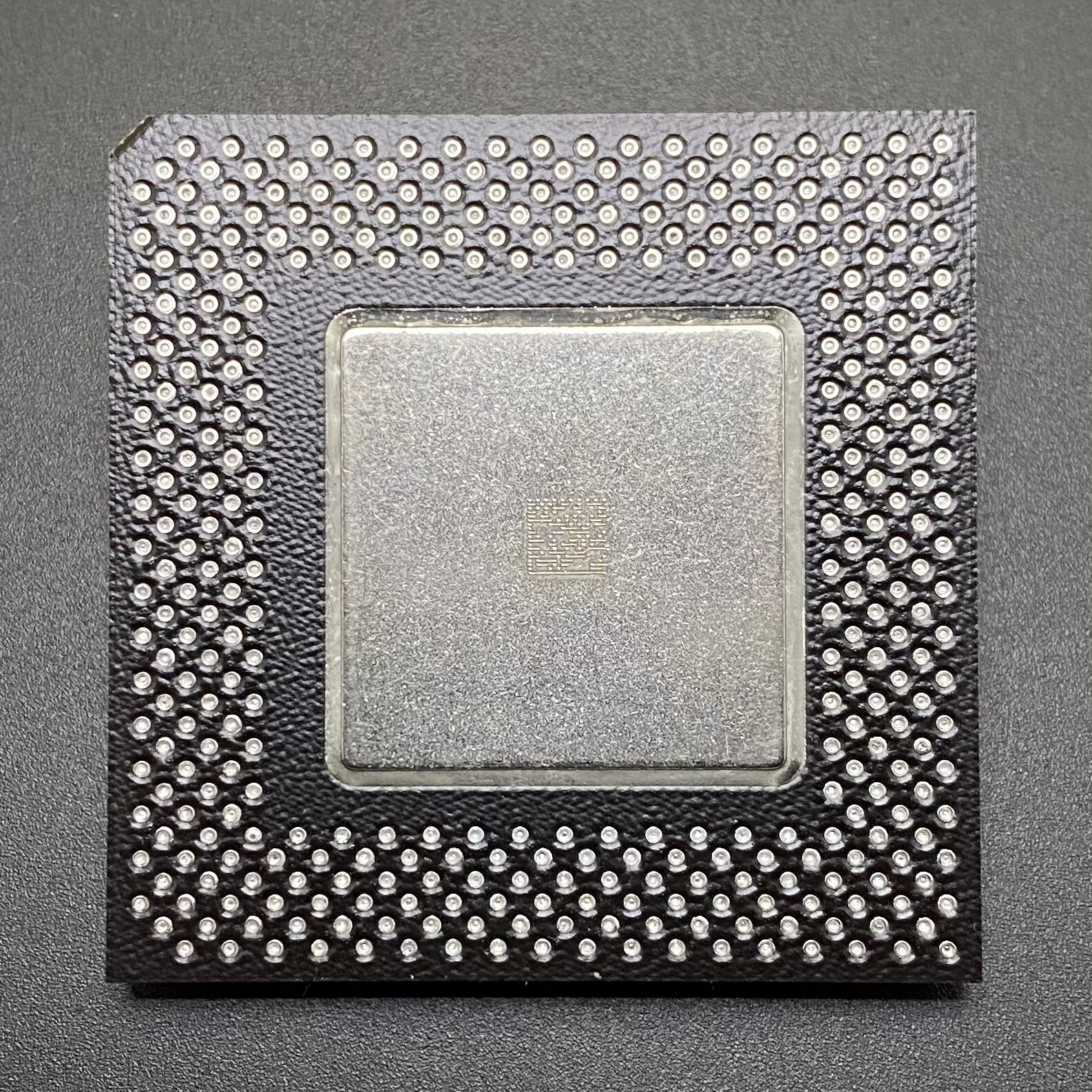 Intel Celeron 300A CPU SL36A FV80524RX300128 300MHz 128KB 66MHz 2V