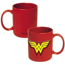 DC Comics Wonder Woman Embossed WW Chest Logo Red 20 oz Ceramic Coffee Mug NEW