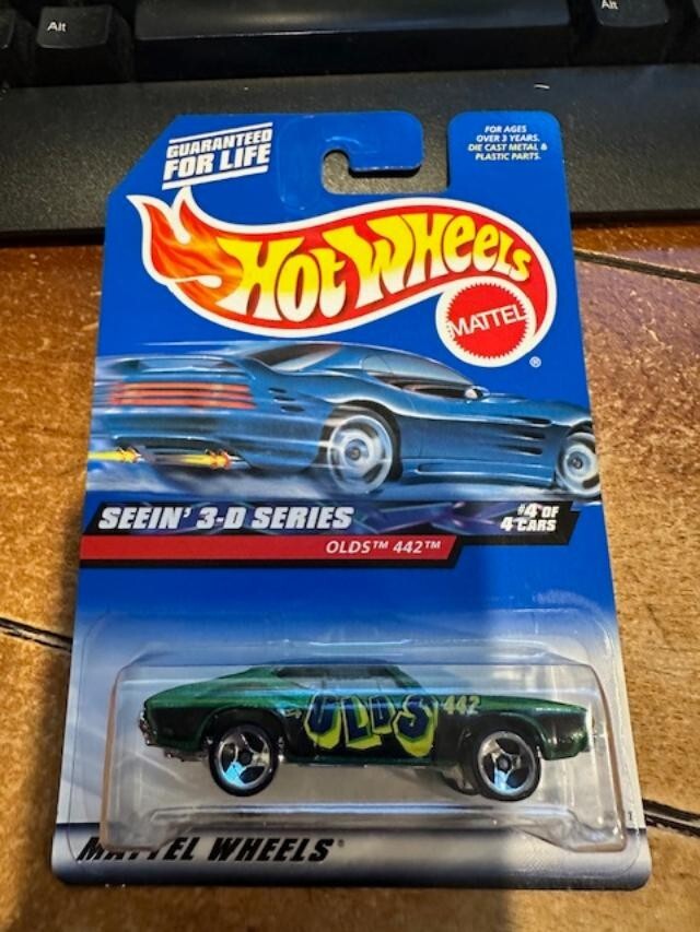 2000 Hot Wheels Seein' 3-D Series Olds 442 #12 (Regular Card)