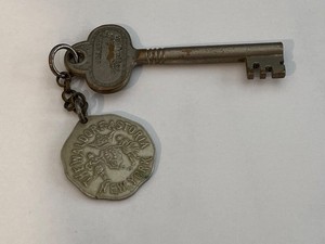 *RARE* Antique New York Waldorf Astoria Hotel Room Skeleton Key & Fob, Room 1474