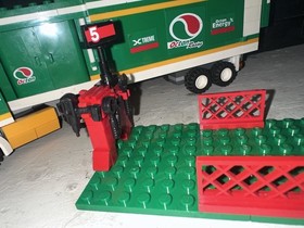 LEGO City 60025 (custom)