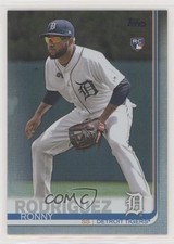 2019 Topps Rainbow Foil Ronny Rodriguez #667 ut4