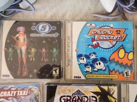 Sega Dreamcast Video Game Console Lot, Sonic Adventure, Jet Grind Radio, Grandia