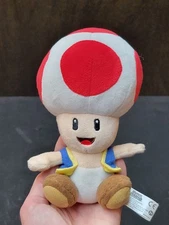 Nintendo 2013 Super Mario 7" Red Toad Plush Stuffed Toy