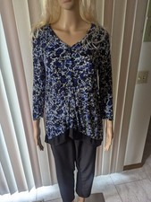 Simply Vera Wang Small Blue Floral Tunic Sheer Trim