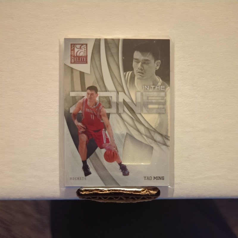 YAO MING 2009-10 Donruss Elite In The Zone #7 Game Used Jersey NBA HOF #080/299