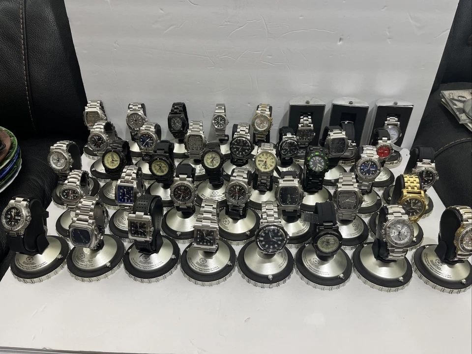 Reactor Critical Mass Chronograph Men Watch 75601 Diver 200M W/ Box, New Battery - Image 2 of 4