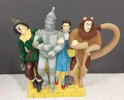 Department 56 Storybook Village Collection Wizard of Oz Tea Set