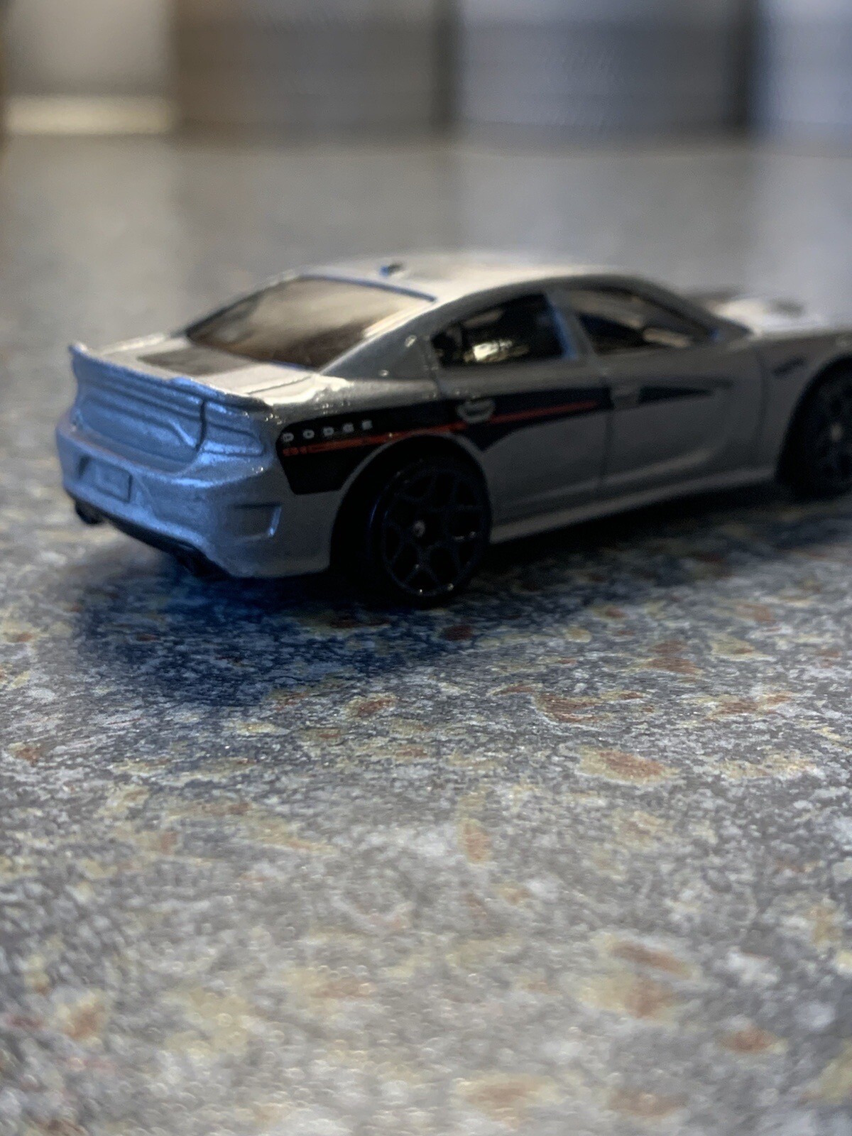 Picture 3 of 5