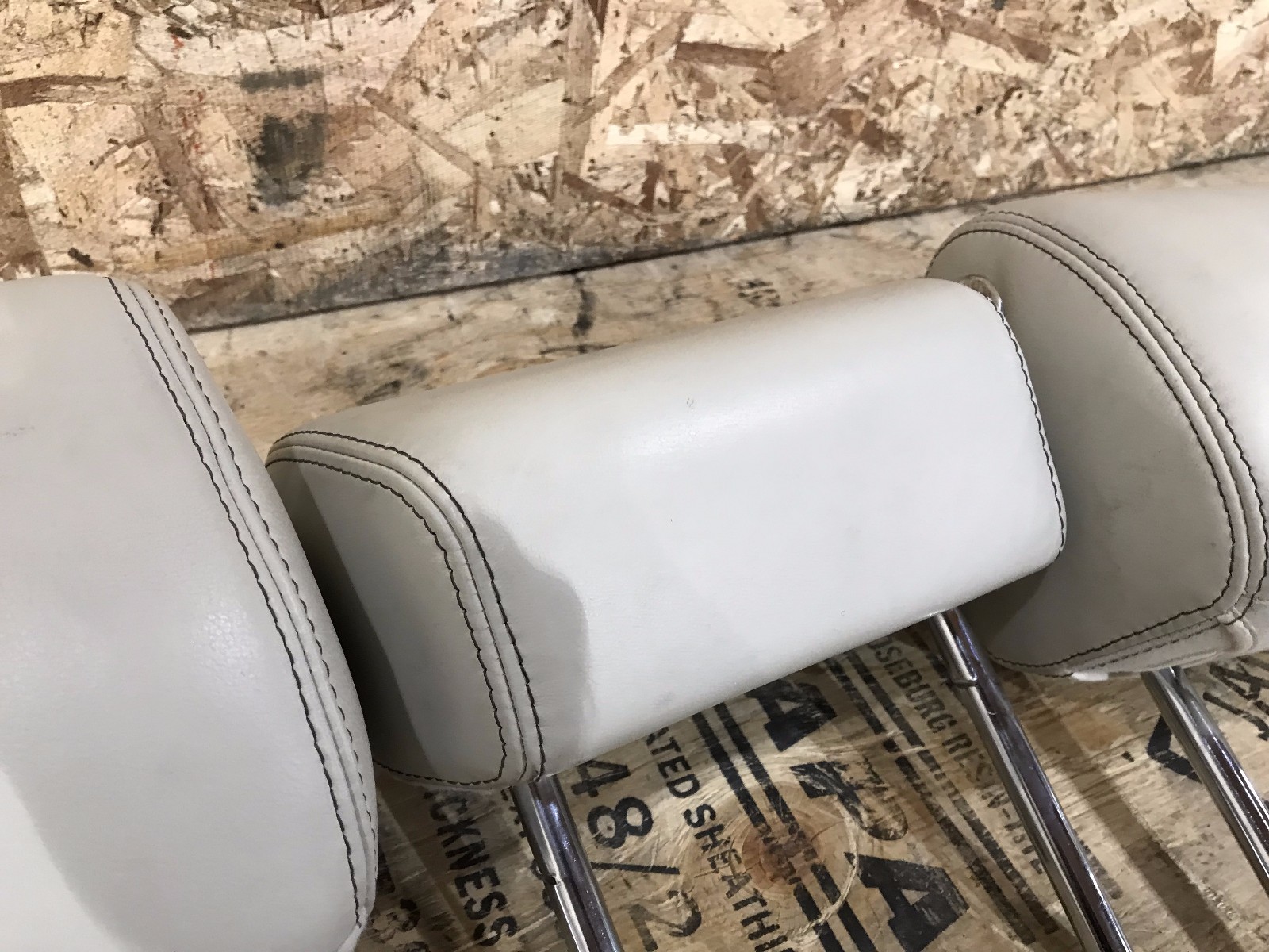 JAGUAR XJ XJL (1015) REAR SEAT HEADREST HEADRESTS SET IVORY OEM eBay