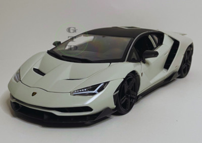 Lamborghini Centenario Maisto White  Diecast Metal 1:18 Scale Model Car NEW
