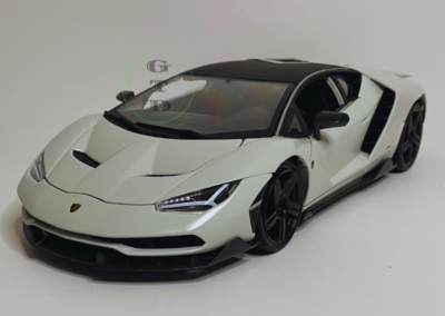 マイスト　Maisto ランボルギーニ　Centenario 1/18 1:18 Lamborghini Centenario Special Edition by Maisto - Town