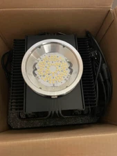 Spectrum King SK402 Black- Gently Used in a 4x4 Gorilla Grow tent