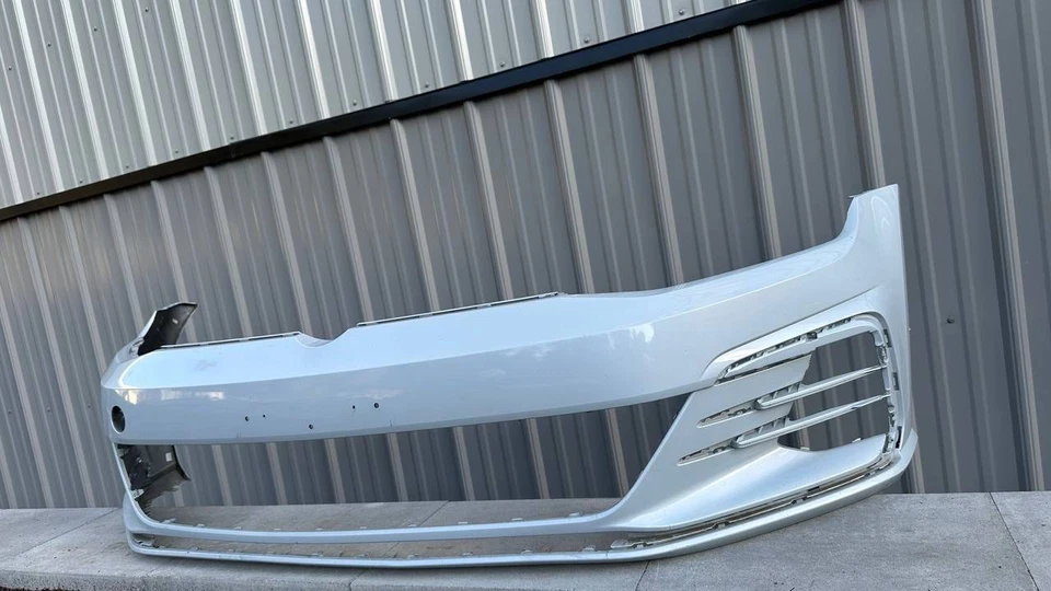 ❗️ SIN ENVÍO ❗️PARACHOQUES DELANTERO VW GTI VOLKSWAGEN 2015 2016 2017 Foto 3 de 4