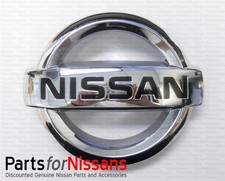 Genuine Nissan Frontier Pathfinder Xterra Front Grille Emblem - New Oem