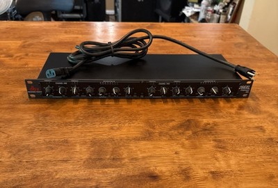 DBX Professional Products DBX 266XL 2-Channel Compressor/Gate Dynamics Processor