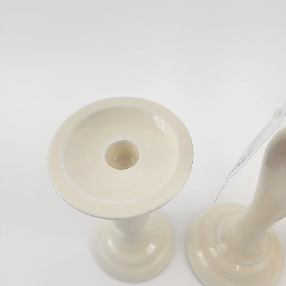 Juego de 3 Candelabros Pedestal Esmalte Pulido de Valerie Ivory Foto 2 de 4