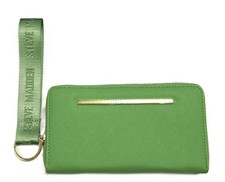 NEW STEVE MADDEN GREEN,GOLD ACCENT ZIP AROUND LEATHERETTE WRISTLET,WALLET,BAG