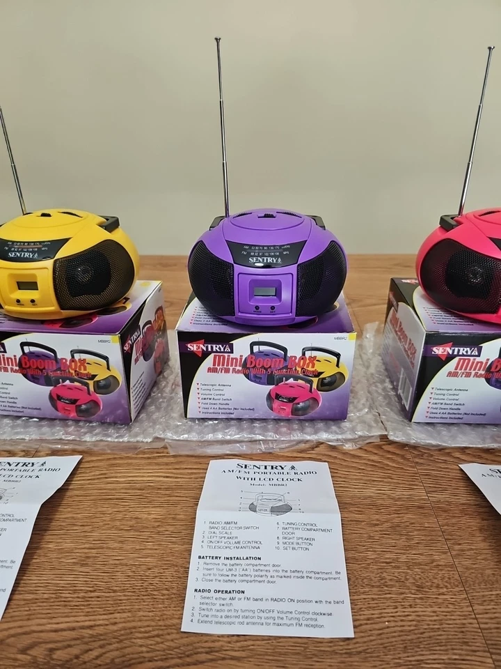 Sentrya Mini Boom Box AM/FM Radio 5 Function Clock NEW OLD STOCK Lot Of 3 Tested - Image 3 of 4