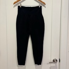 SPANX Black High Waisted Compression Leggings Cropped Women's Size M