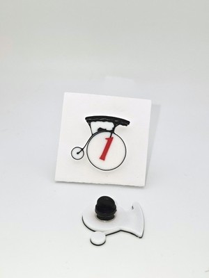 Der Gefangene Nummer 1 3D-Druck Pin Anstecker Geschenk Spion TV Show Fernsehen #1 hergestellt in UK