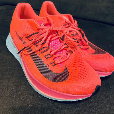 Nike Womens Zoom Fly 897821-600 Running Shoes, Crimson red
