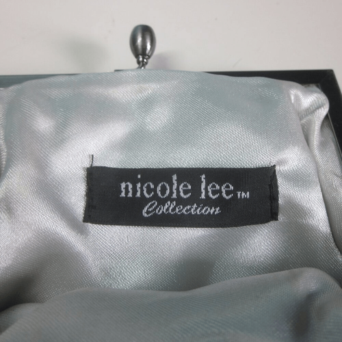 Nicole Lee Collection Silver Cloth Purse Silver Metal Chain Kisslock Clasp Top - Picture 3 of 10