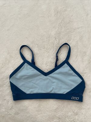 lorna jane blue adjustable straps two toned sports bra size medium hook closure 