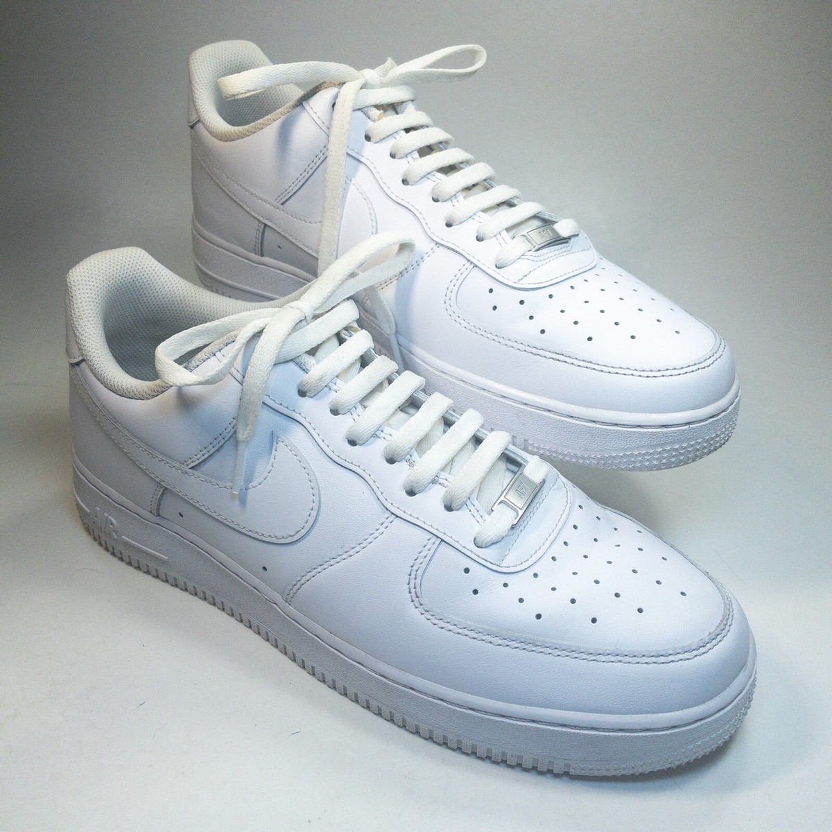 Nike Mens Air Force 1 '07 Triple White Low Top Sneakers