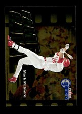 2000 FLEER GAMERS MARK MCGWIRE 113 MINT FAME GAME EXTRA ST. LOUIS CARDINALS