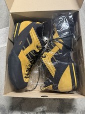 AKU Boots Mens US Size 11.5 Stone Sanifit Hiking Trail