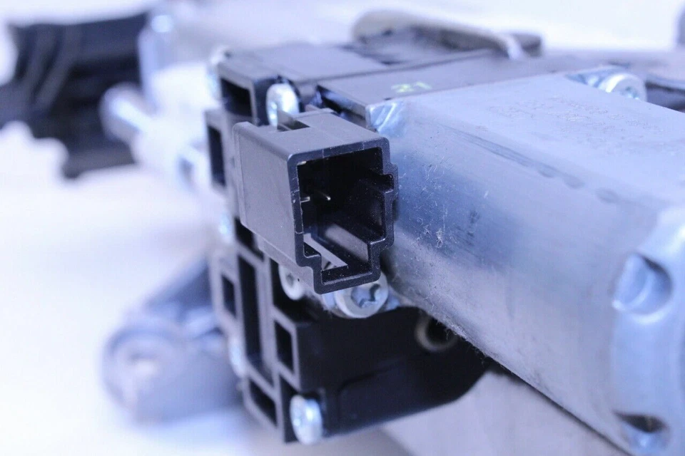 2019 BMW Alpina B7 G12 Steering Column OEM Used Foto 4 de 4