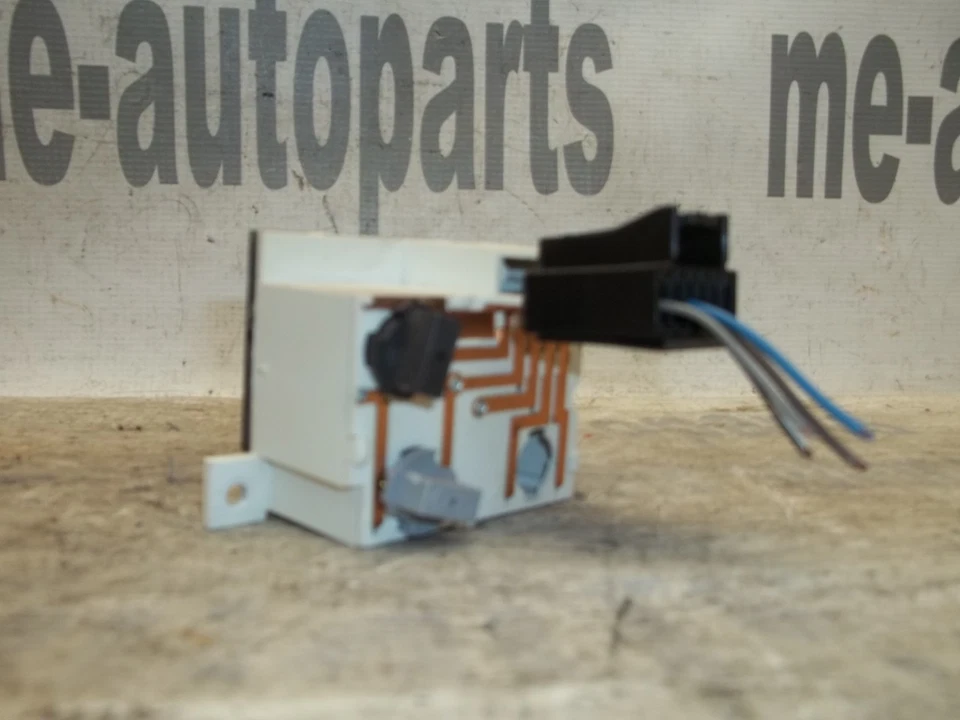 Interruptor de control de bloqueo de ventana 85-93 Cadillac Deville Fleetwood 60 tracción delantera especial Foto 3 de 4