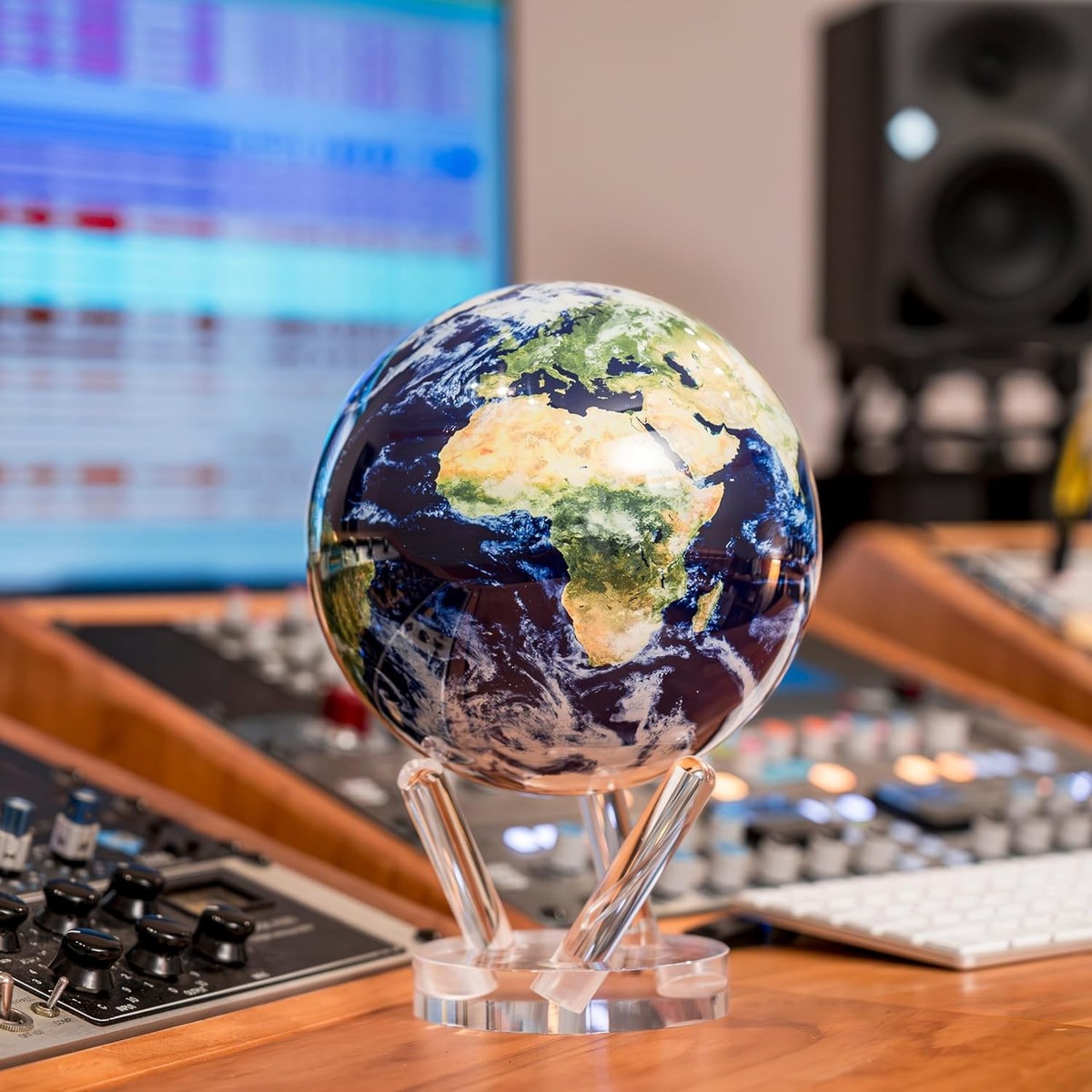 MOVA Globe Earth with Clouds – 4.5” Self-Rotating Globe Powered by