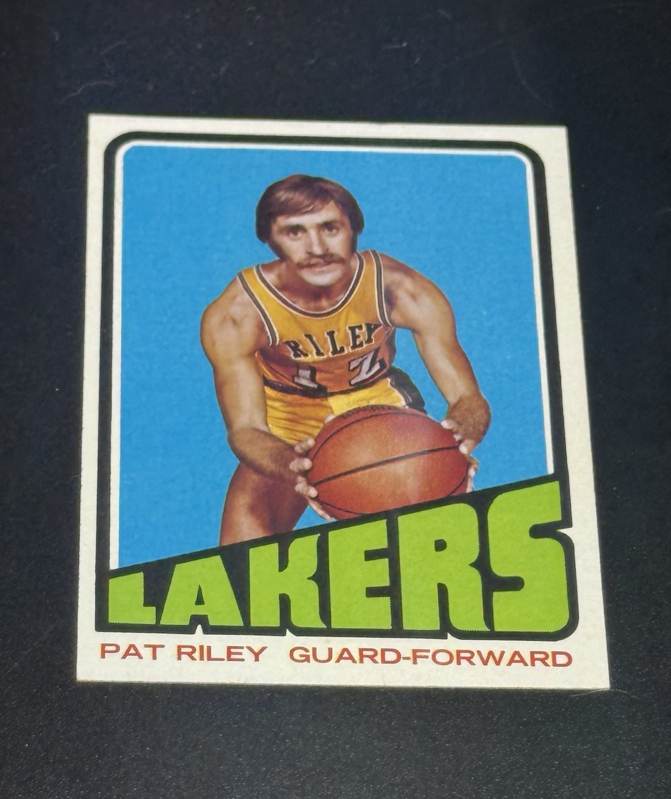 1972-73 Topps BASKETBALL- Pat Riley #144 Lakers NM