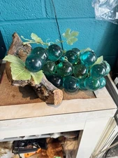 Vintage Mid Century Blue Green Large Grapes