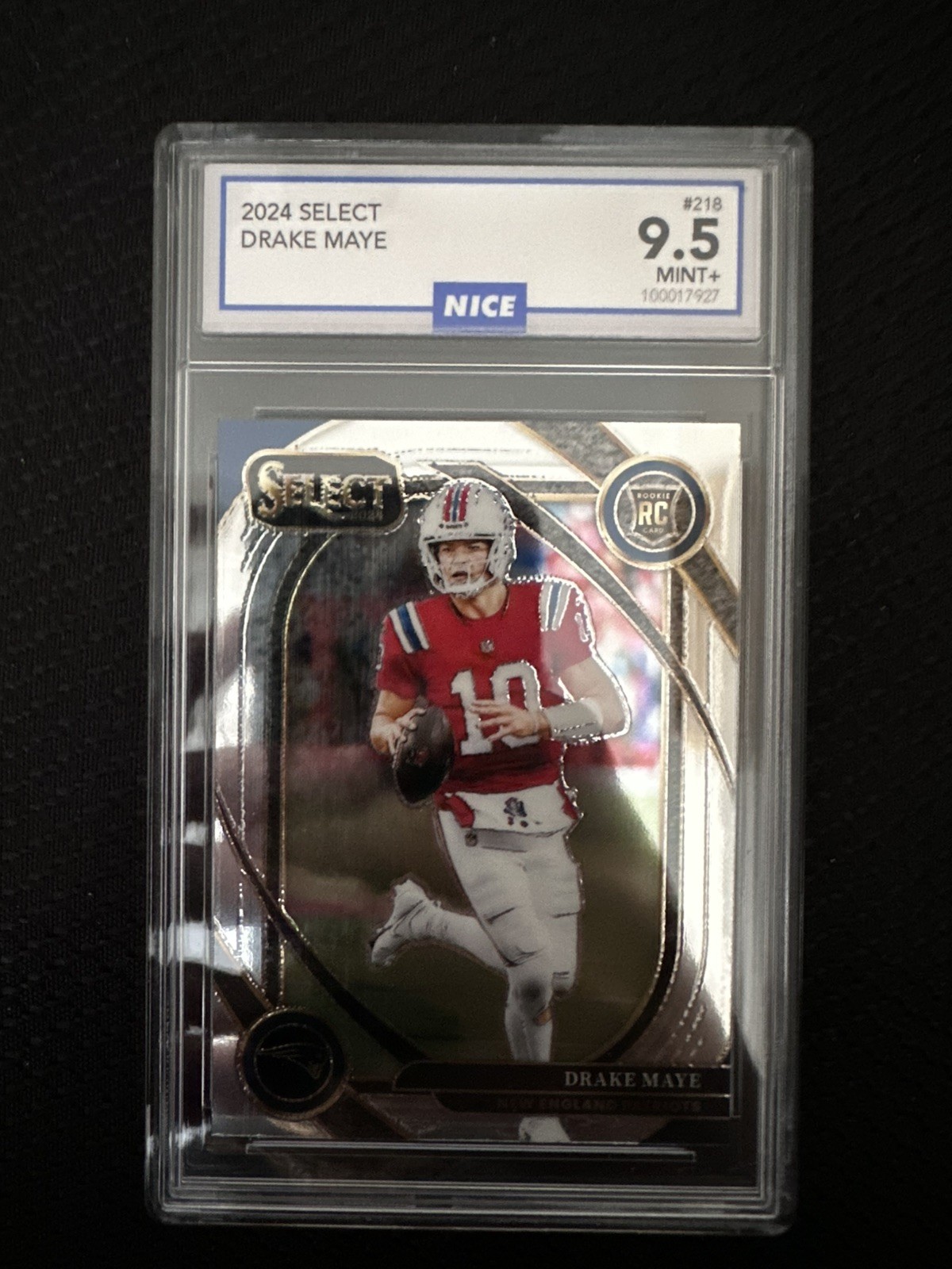 2024 Panini Select Club Level Drake Maye #218 Silver Prizm (RC) grade 9.5 GemMnt