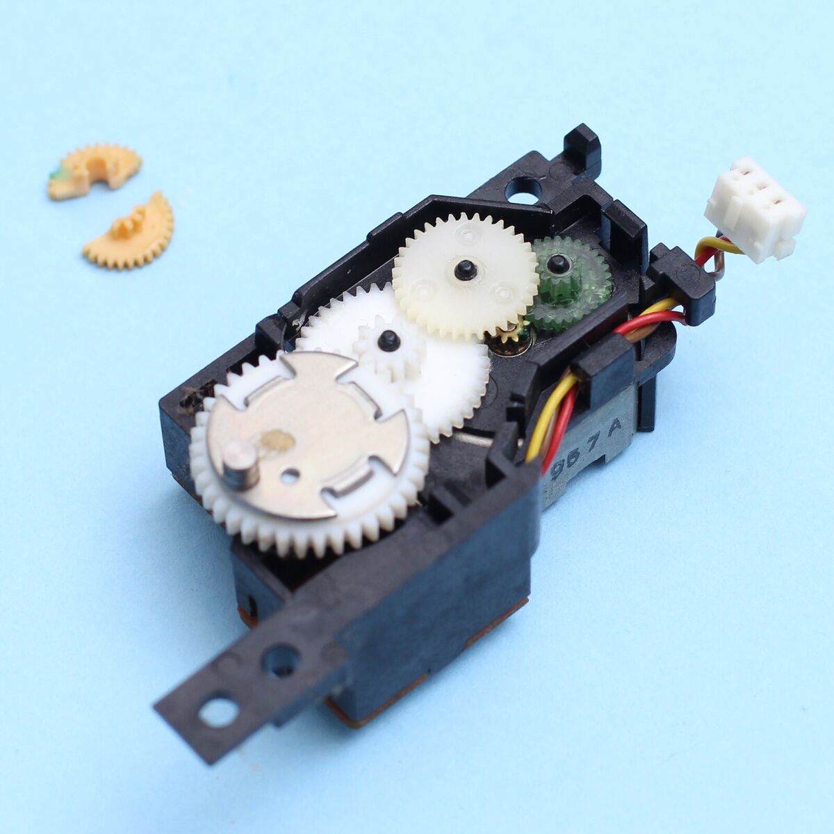 Apple Macintosh 800K 1.44MB Replacement Floppy Drive Eject Apple Macintosh 800K 1.44MB Replacement Floppy Drive Eject