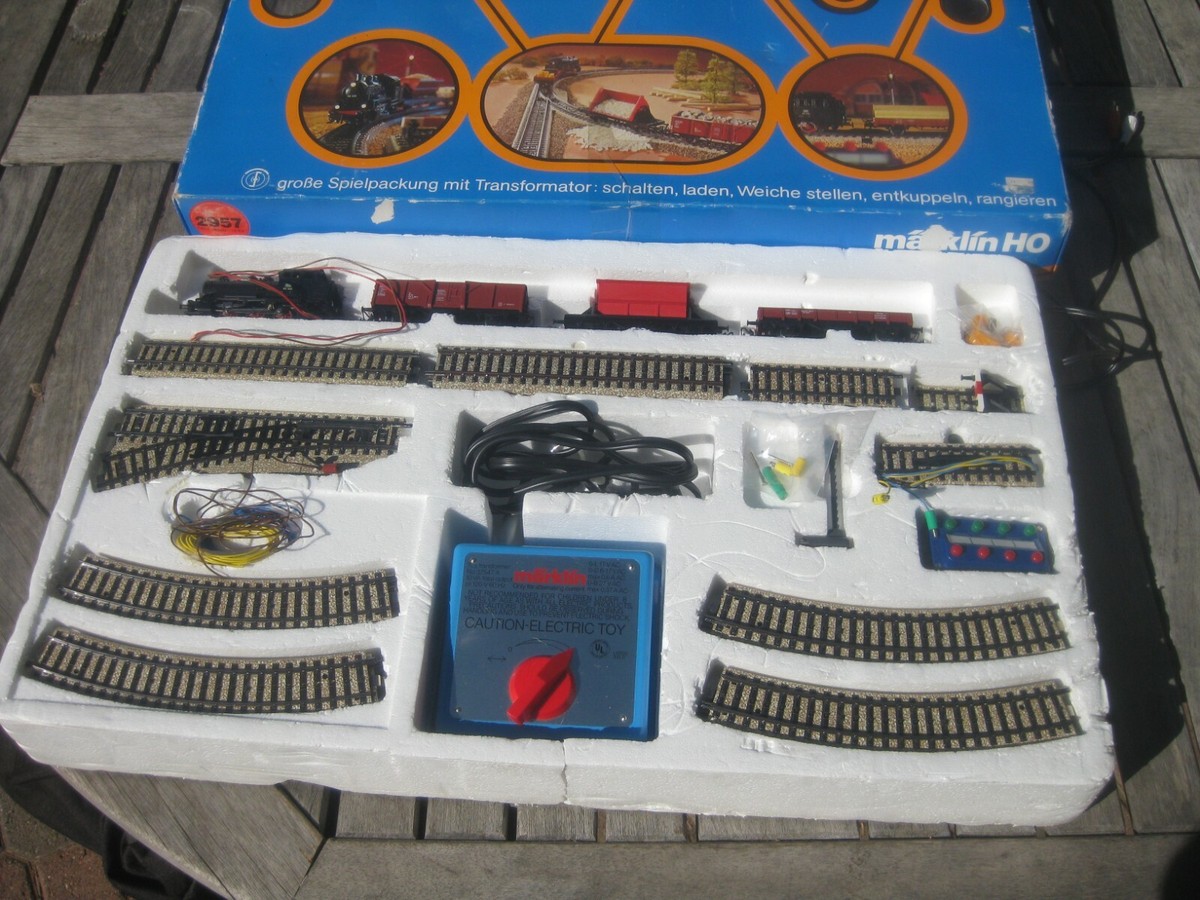 MARKLIN HO #2957 TRAIN and TRACK SET | eBay