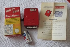 Vintage Fire Alarm Portable EveReady Battery MCM In Box