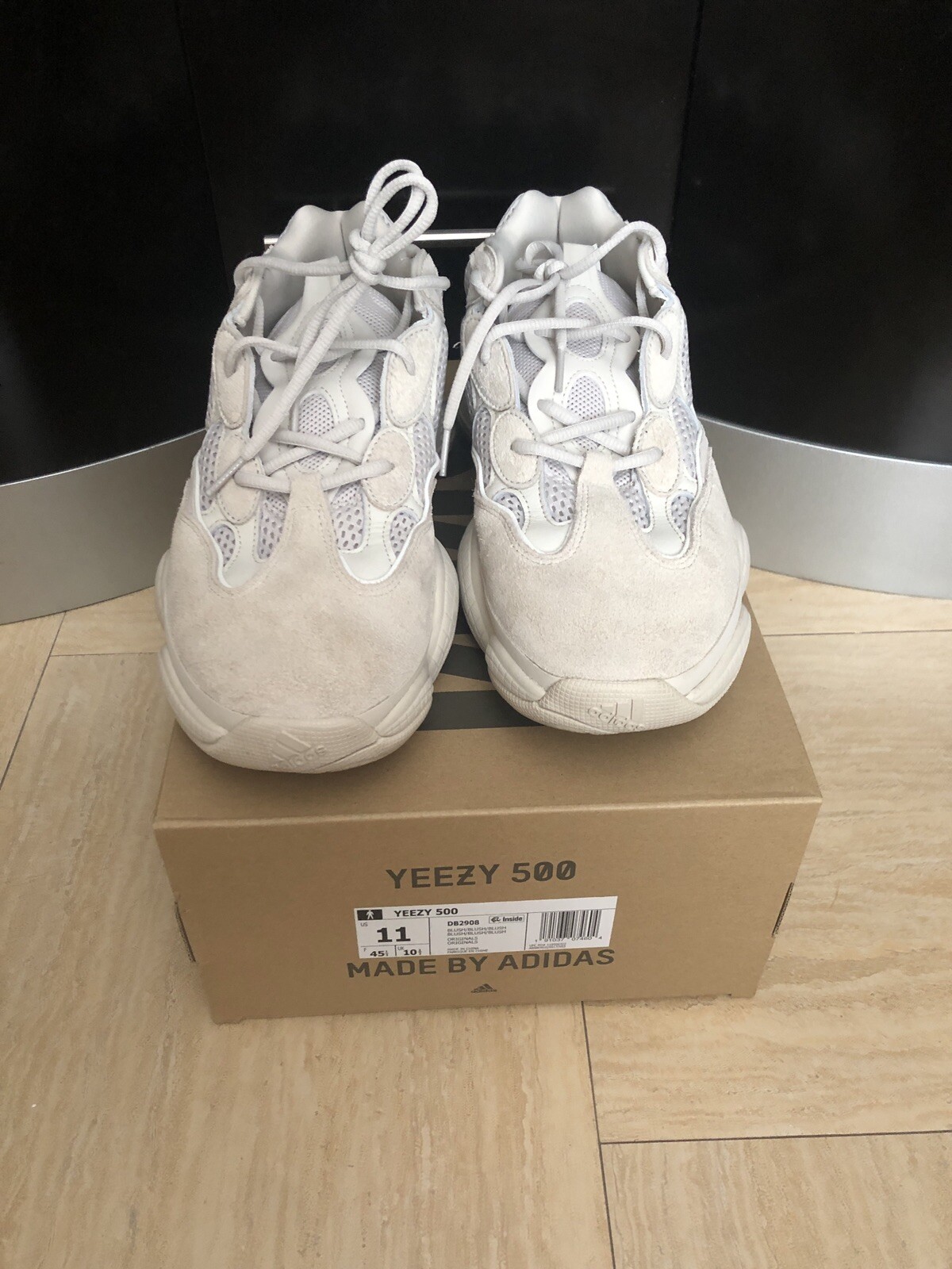 yeezy boost 500 box