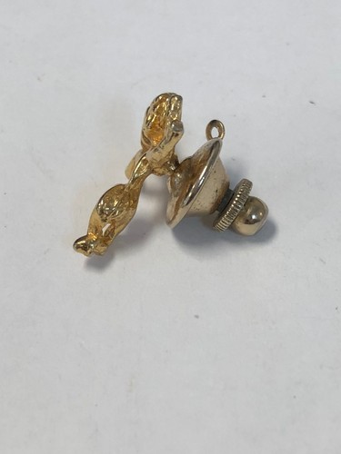 Beautiful Yellow Gold Tone Guardian Angel Lapel Pin - Picture 8 of 9