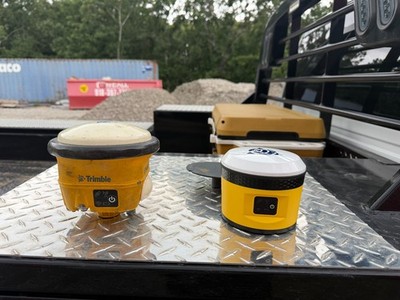 Trimble SPS985 GNSS Surveying GPS Rover Receiver Antenna
